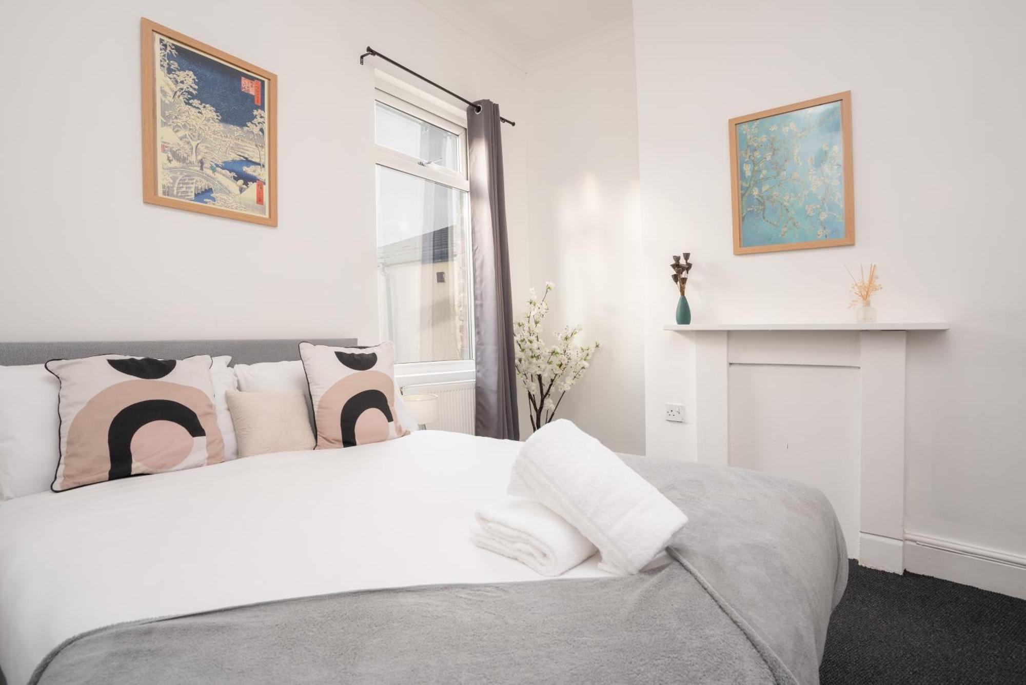 Anfield Abbey House Holiday home *
